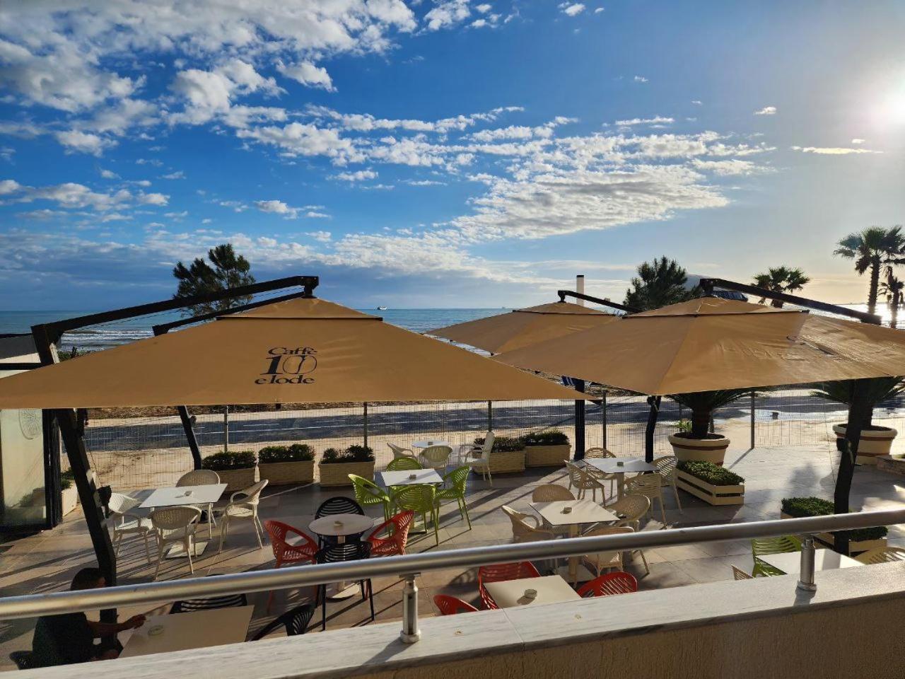 Hotel Maren Durrës 客房 照片
