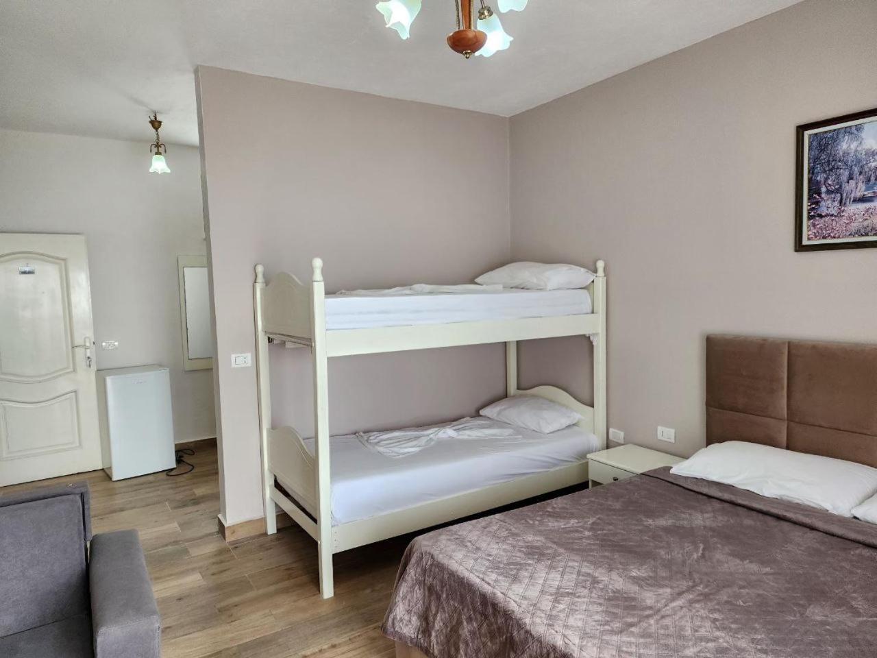 Hotel Maren Durrës 客房 照片