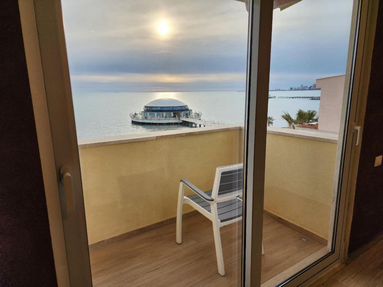 Hotel Maren Durrës 外观 照片